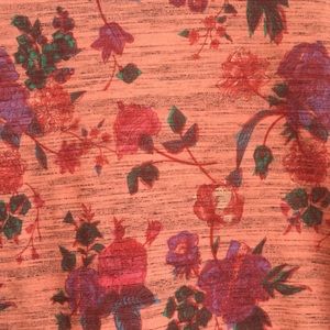 ✨SALE✨ LuLaRoe Classic T